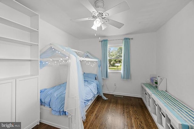 2 FLORENCE AVE, Marlton, NJ 08053
