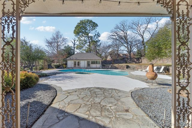 10726 S 69th East Avenue, Tulsa, OK 74133