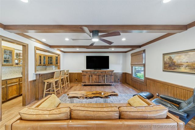 10726 S 69th East Avenue, Tulsa, OK 74133