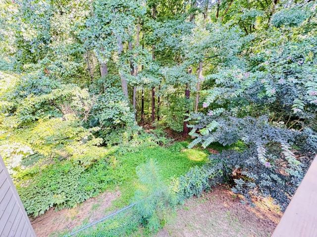 981 Streamwater Cove, Lawrenceville, GA 30045
