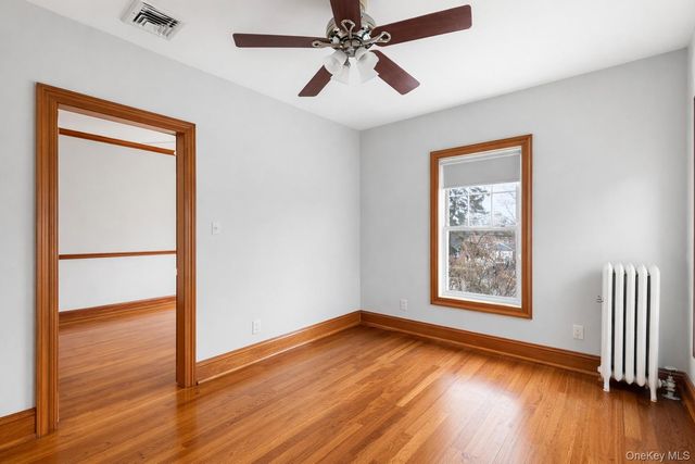 52 Marvin Lane, Islip, NY 11751