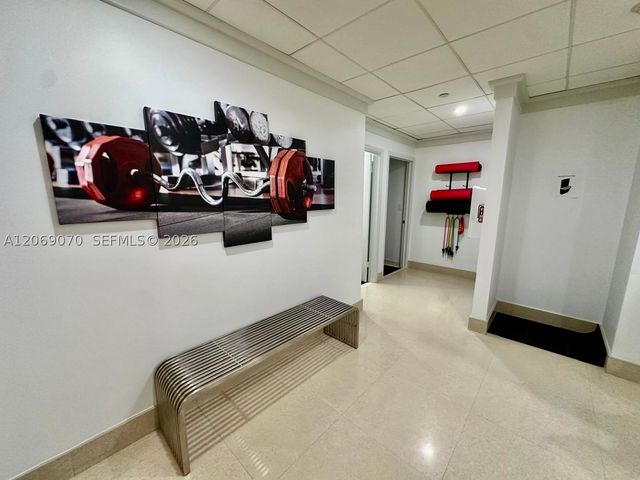 2555 Collins Ave 704, Miami Beach, FL 33140