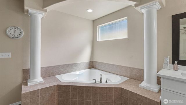 3131 134th Street SE, Mill Creek, WA 98012
