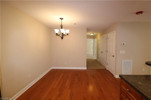 4762 Tatton Park Circle 1B, Winston-salem, NC 27103