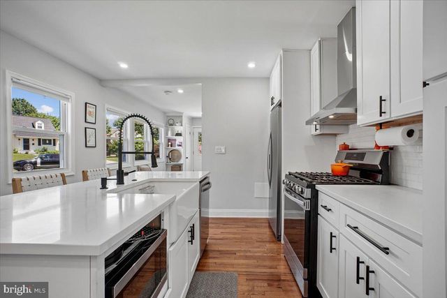 6924 DUKE DR, Alexandria, VA 22307