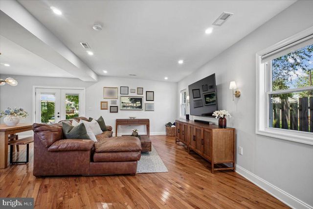 6924 DUKE DR, Alexandria, VA 22307