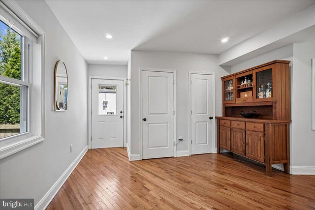 6924 DUKE DR, Alexandria, VA 22307