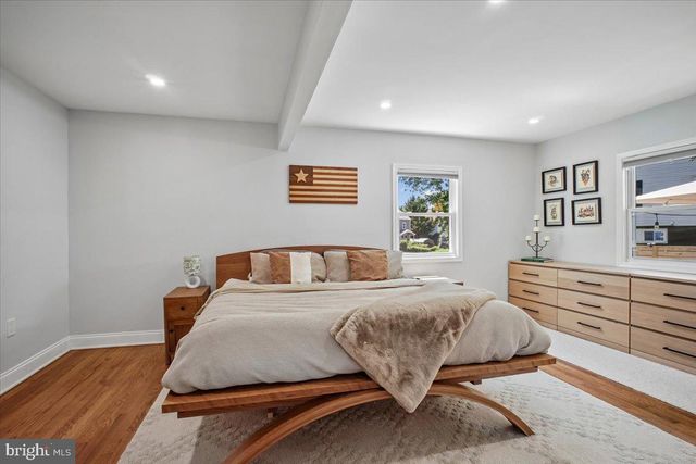 6924 DUKE DR, Alexandria, VA 22307