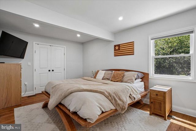6924 DUKE DR, Alexandria, VA 22307