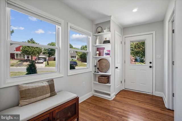 6924 DUKE DR, Alexandria, VA 22307