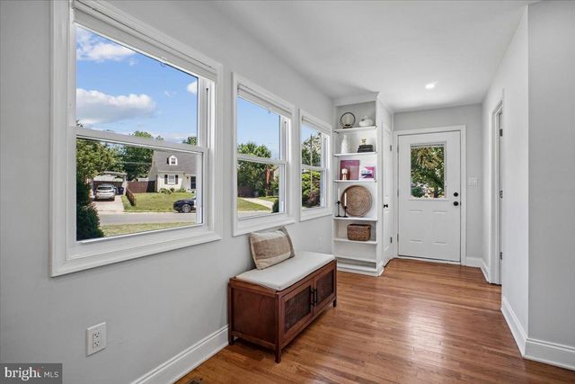 6924 DUKE DR, Alexandria, VA 22307