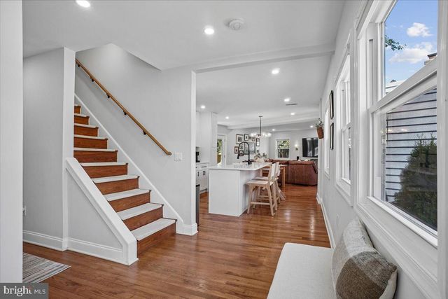 6924 DUKE DR, Alexandria, VA 22307