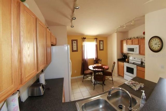 136 STARBIRD COURT, Davenport, FL 33896