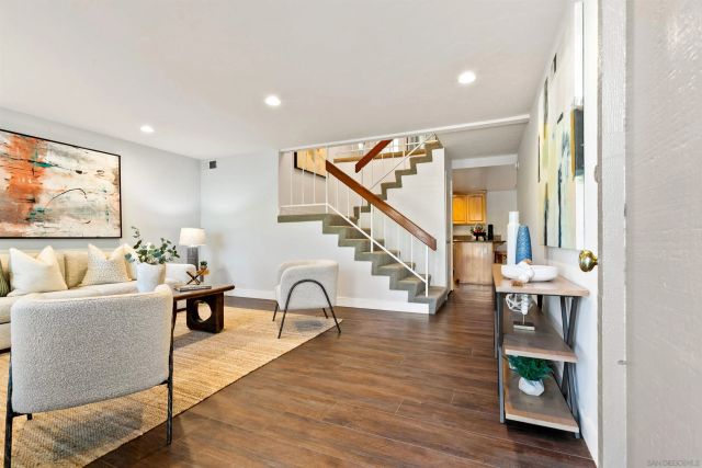 9810 Guisante Terrace, San Diego, CA 92124