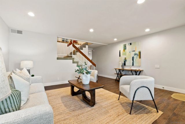 9810 Guisante Terrace, San Diego, CA 92124