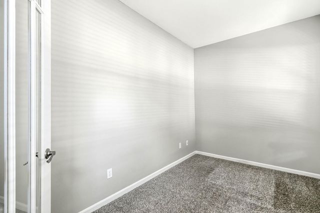 8848 Everest Lane N, Maple Grove, MN 55311