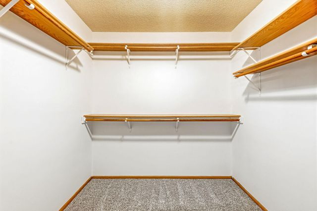 8848 Everest Lane N, Maple Grove, MN 55311
