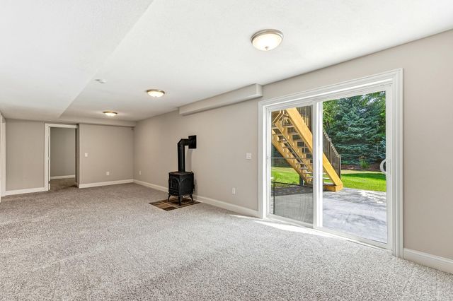 8848 Everest Lane N, Maple Grove, MN 55311