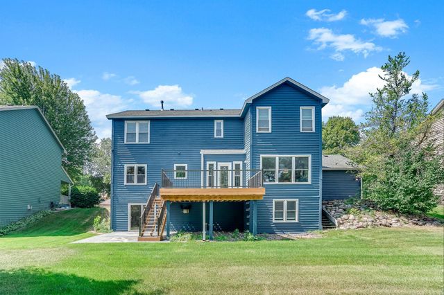 8848 Everest Lane N, Maple Grove, MN 55311