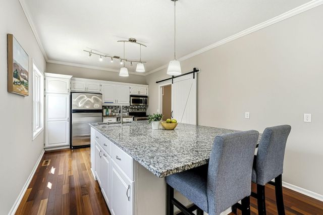 8848 Everest Lane N, Maple Grove, MN 55311