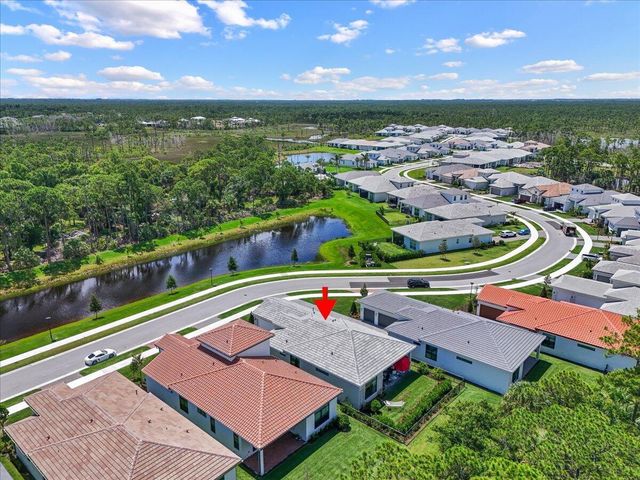 6870 SE Haven Lane, Stuart, FL 34997