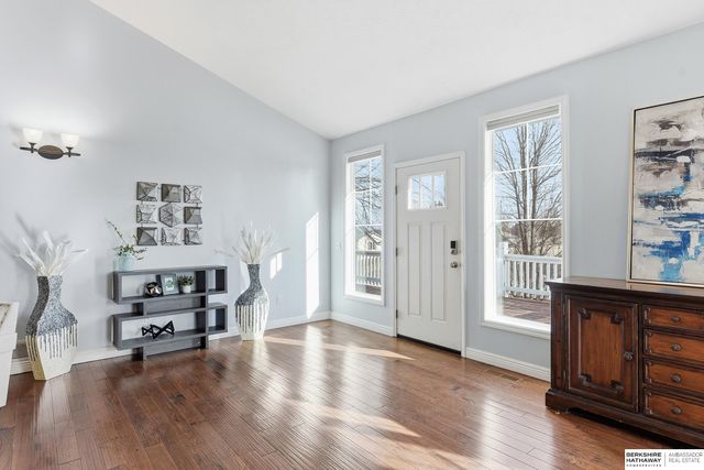 1702 Dunbar Drive, Plattsmouth, NE 68048