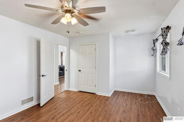 1702 Dunbar Drive, Plattsmouth, NE 68048