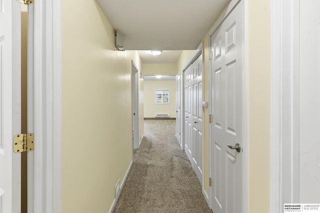 1702 Dunbar Drive, Plattsmouth, NE 68048