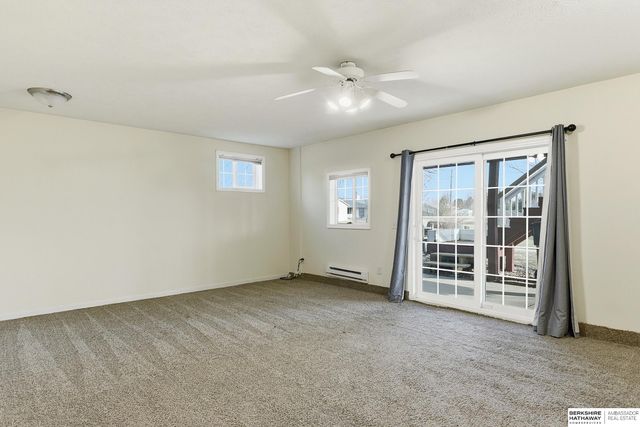 1702 Dunbar Drive, Plattsmouth, NE 68048