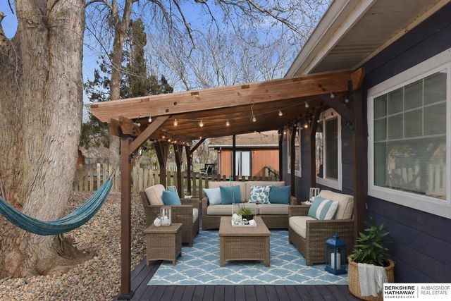 1702 Dunbar Drive, Plattsmouth, NE 68048