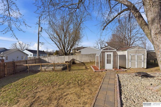 1702 Dunbar Drive, Plattsmouth, NE 68048