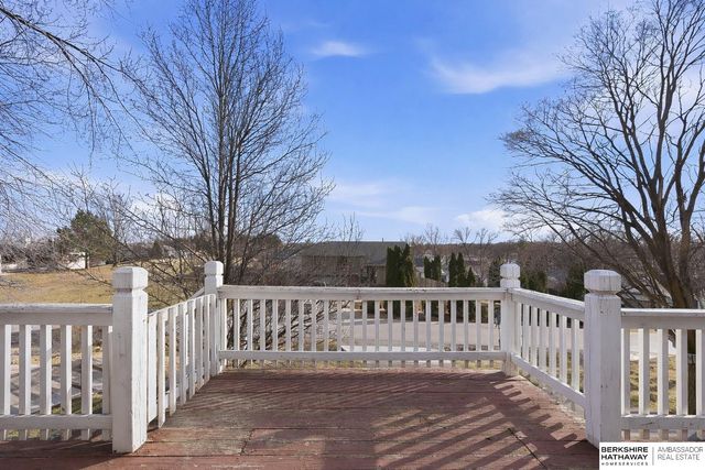 1702 Dunbar Drive, Plattsmouth, NE 68048