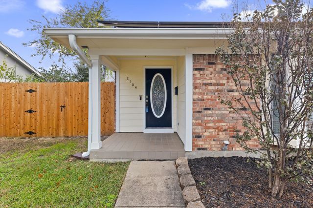 2104 Statler Drive, Carrollton, TX 75007