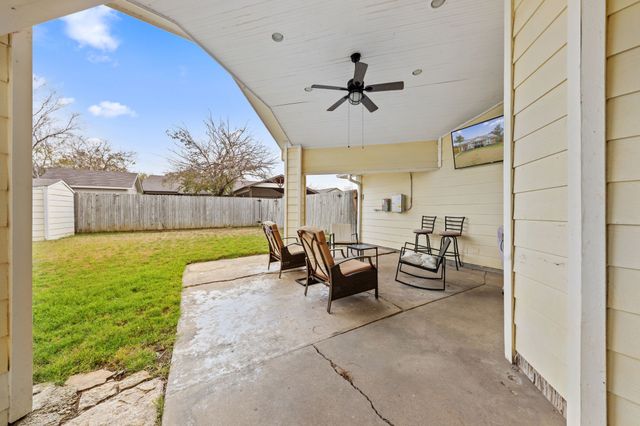 2104 Statler Drive, Carrollton, TX 75007
