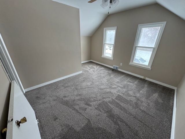 405 Broadway Avenue, Sterling, IL 61081