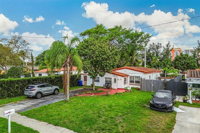 1263 NE 182nd St, North Miami Beach, FL 33162