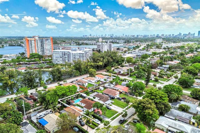 1263 NE 182nd St, North Miami Beach, FL 33162