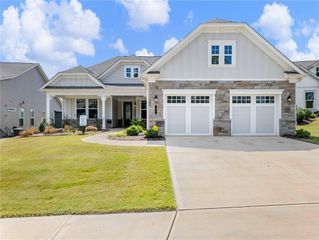 55 Ozark Way, Hoschton, GA 30548