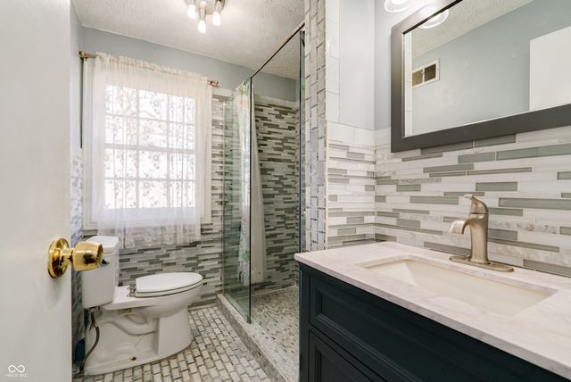 6047 W 56th Street, Indianapolis, IN 46254