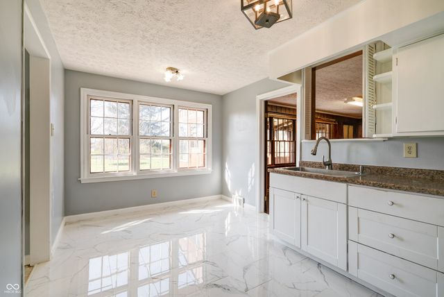 6047 W 56th Street, Indianapolis, IN 46254