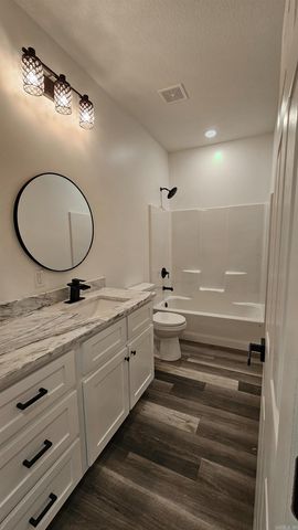 4009 Stoke Drive, Jonesboro, AR 72405