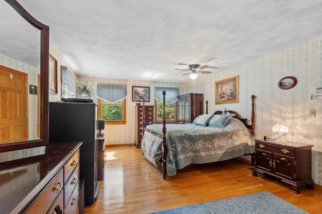 47 Sequoia Dr, Tyngsborough, MA 01879