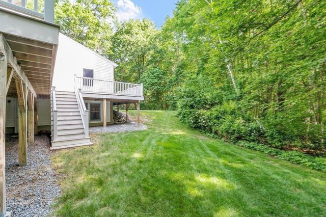47 Sequoia Dr, Tyngsborough, MA 01879