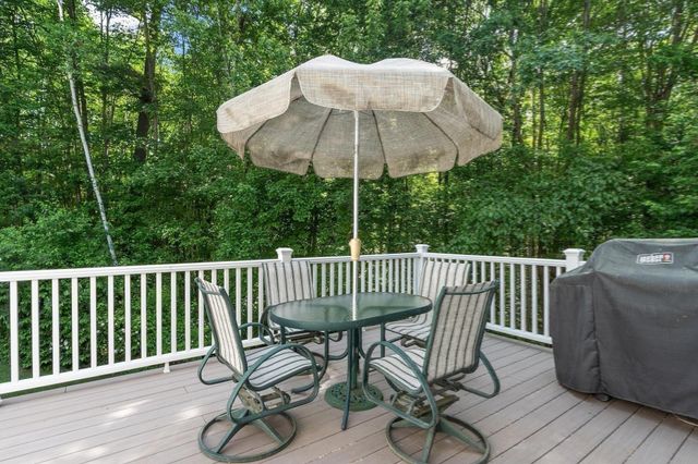 47 Sequoia Dr, Tyngsborough, MA 01879