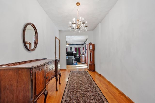 47 Sequoia Dr, Tyngsborough, MA 01879