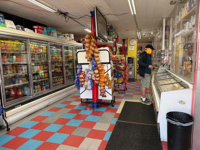 713 Kossuth Street, Bridgeport, CT 06608