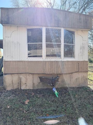 429 River Road, Perryville, AR 72126