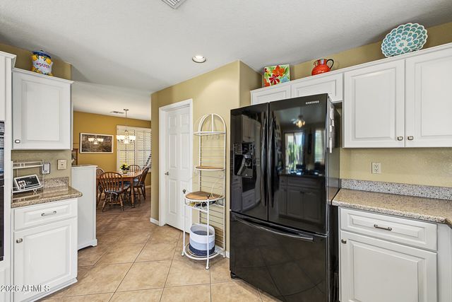 10829 E SILVERTREE Drive, Sun Lakes, AZ 85248
