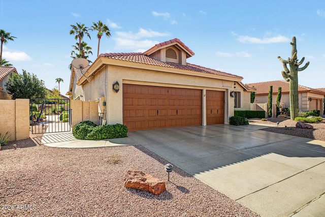 10829 E SILVERTREE Drive, Sun Lakes, AZ 85248