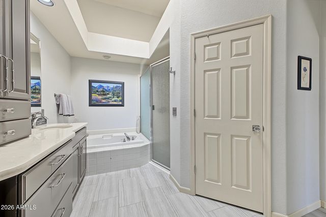 10829 E SILVERTREE Drive, Sun Lakes, AZ 85248